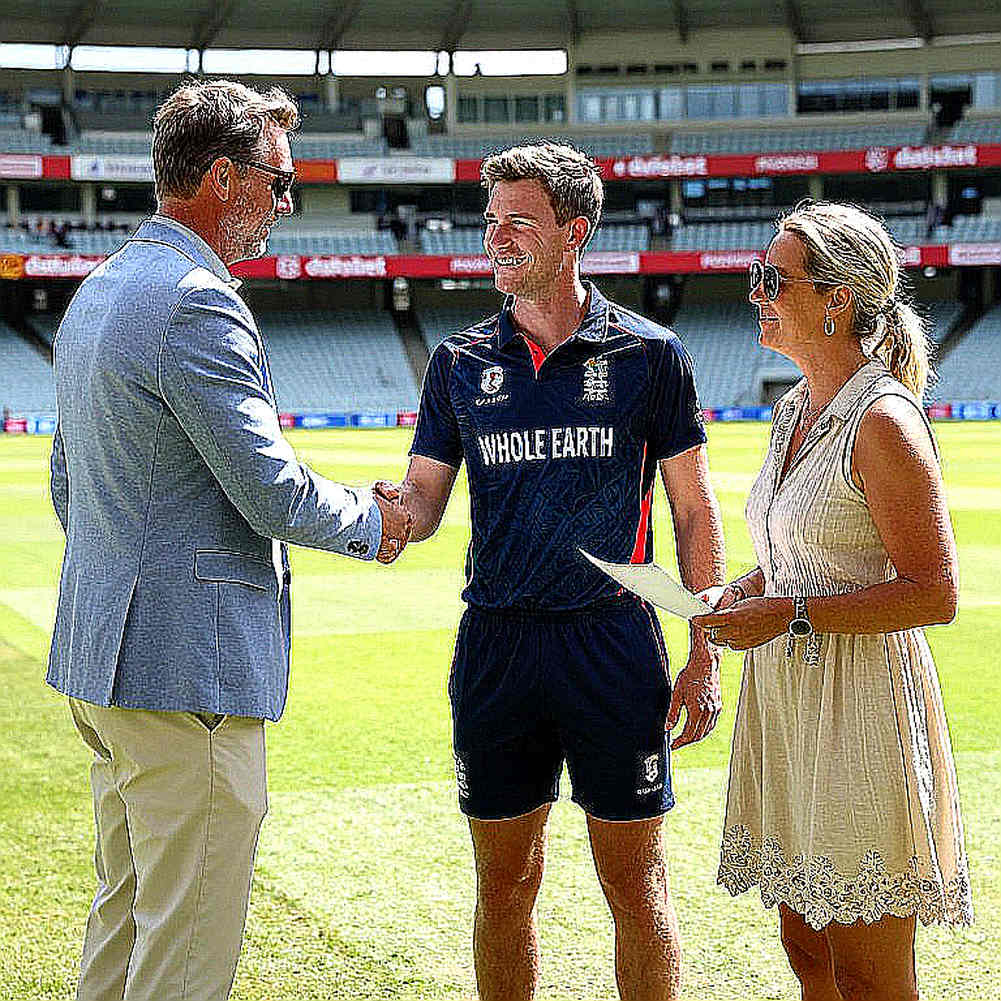 ১১৩ অল আউট: সবুজ পিচের পাঁচটা শূন্য, আর নিউজিল্যান্ডে ভারতের ৫০ বছরের ফাঁকা ঘর